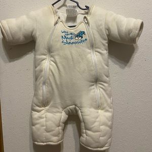 Baby merlins magic sleep suit, my son outgrew it the only reason I’m selling it!
